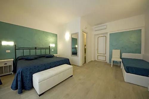 Atlantis Penzion 4*