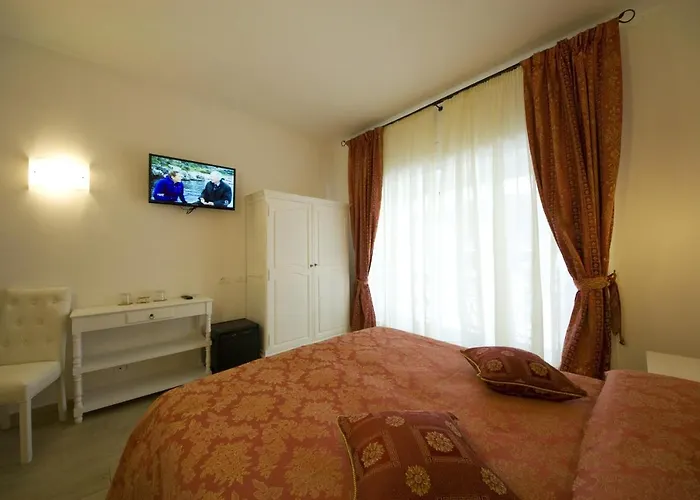 Atlantis 4*
